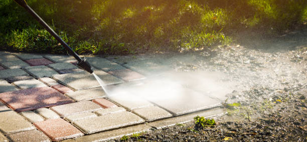 Best Rust Removal  in Muskego, WI